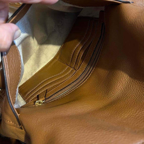 ❌SOLD❌MK purse leather - Picture 5 of 6